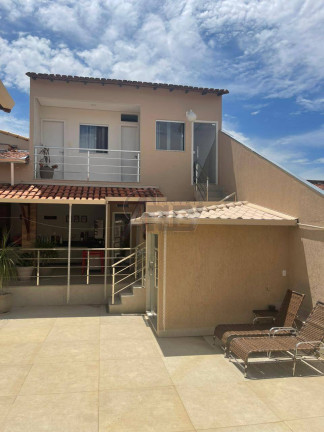 Imagem Casa com 4 Quartos à Venda, 360 m² em Todos Os Santos - Montes Claros Imagem Casa com 4 Quartos à Venda, 360 m² em Todos Os Santos - Montes Claros