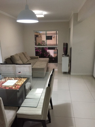 Imagem Apartamento com 2 Quartos à Venda, 76 m² em Centro - Camboriú