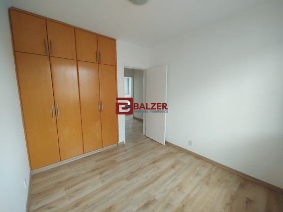 Imagem Apartamento com 4 Quartos à Venda, 199 m² em Centro - Florianópolis Imagem Apartamento com 4 Quartos à Venda, 199 m² em Centro - Florianópolis