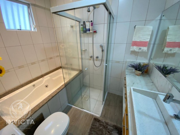 Imagem Apartamento com 2 Quartos à Venda, 250 m² em Barra Sul - Balneário Camboriú Imagem Apartamento com 2 Quartos à Venda, 250 m² em Barra Sul - Balneário Camboriú