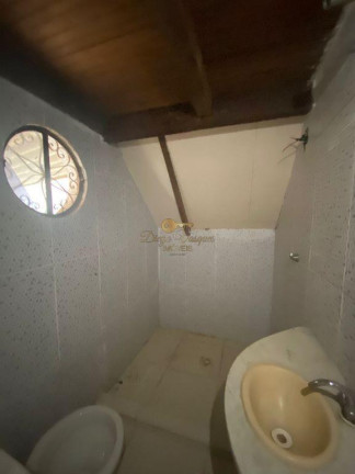 Imagem Casa com 1 Quarto à Venda, 50 m² em Pessegueiros - Teresópolis