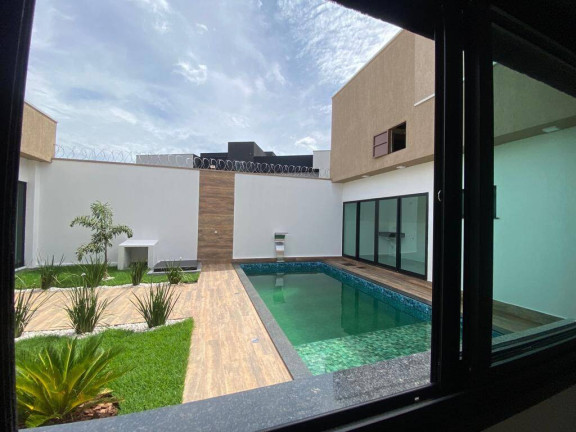 Casa com 3 Quartos à Venda, 199 m² em Setor Três Marias - Goiânia
