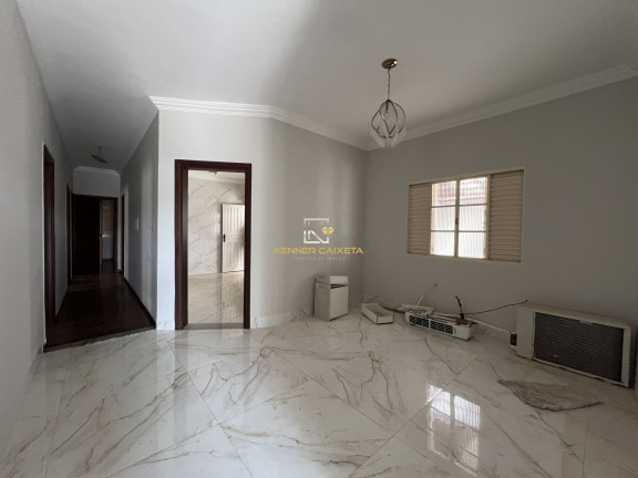 Imagem Casa com 4 Quartos à Venda, 229 m² em Guanabara - Patos De Minas Imagem Casa com 4 Quartos à Venda, 229 m² em Guanabara - Patos De Minas