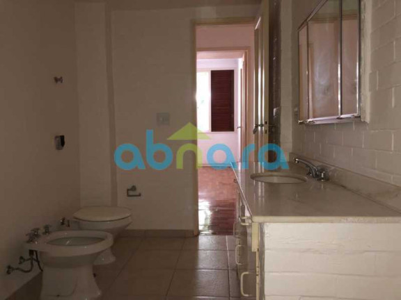 Imagem Apartamento com 3 Quartos à Venda, 123 m² em Copacabana - Rio De Janeiro Imagem Apartamento com 3 Quartos à Venda, 123 m² em Copacabana - Rio De Janeiro