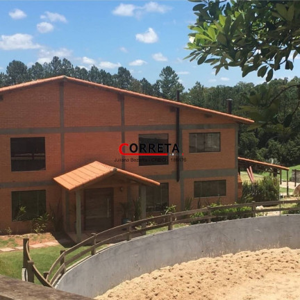 Imagem Chácara com 10 Quartos à Venda, 3 m² em Ibiúna
