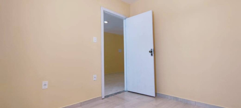 Imagem Apartamento com 2 Quartos à Venda,  em Lopes De Oliveira - Sorocaba
