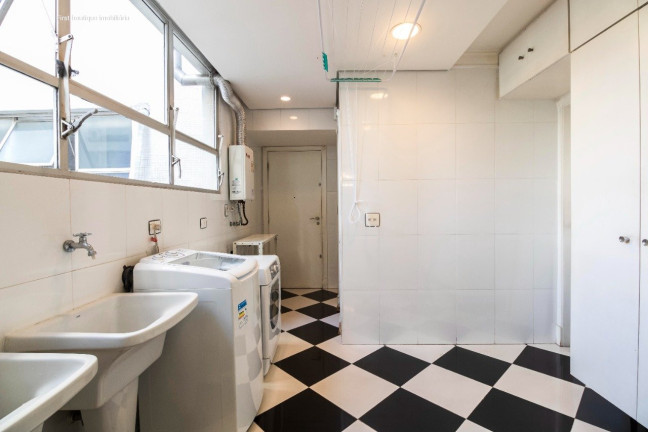 Imagem Apartamento com 2 Quartos à Venda,  em Jardins - São Paulo
