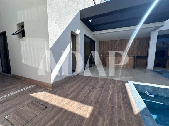 Imagem Casa com 4 Quartos à Venda, 450 m² em Recreio Dos Bandeirantes - Rio De Janeiro Imagem Casa com 4 Quartos à Venda, 450 m² em Recreio Dos Bandeirantes - Rio De Janeiro
