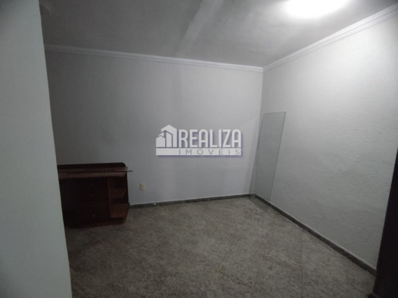 Imagem Casa com 3 Quartos à Venda, 180 m² em Conjunto Cássio Rezende - Uberaba Imagem Casa com 3 Quartos à Venda, 180 m² em Conjunto Cássio Rezende - Uberaba
