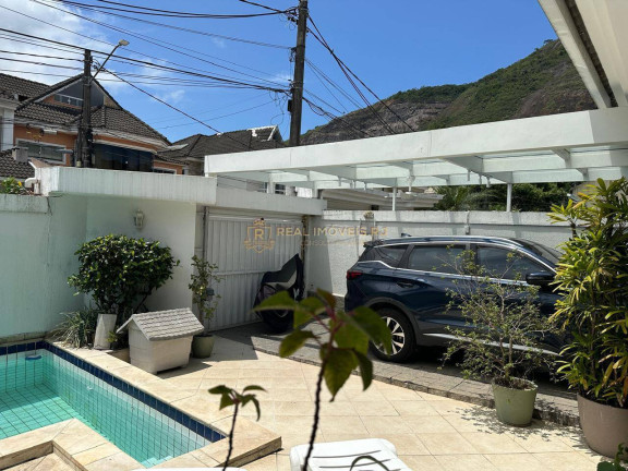 Imagem Casa com 4 Quartos à Venda, em Vargem Pequena - Rio De Janeiro Imagem Casa com 4 Quartos à Venda, em Vargem Pequena - Rio De Janeiro