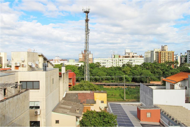 Imagem Imóvel com 2 Quartos à Venda,  em Tristeza - Porto Alegre