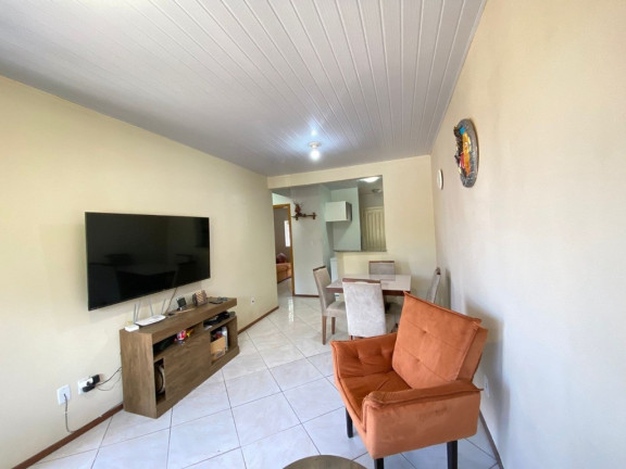 Imagem Casa com 2 Quartos à Venda, 58 m² em Hípica - Porto Alegre