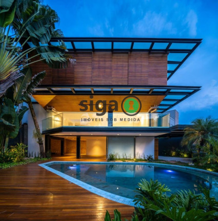 Casa com 4 Quartos à Venda ou Locação, 539 m² em Panamby - São Paulo