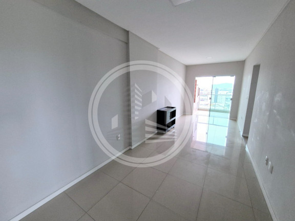 Apartamento com 2 Quartos à Venda, 71 m² em Vila Operária - Itajaí