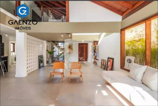 Imagem Casa de Condomínio com 4 Quartos à Venda, 252 m² em Alphaville - Santana De Parnaíba