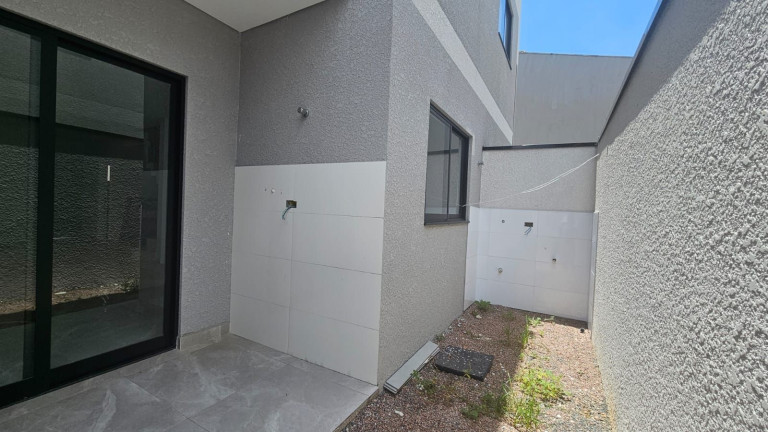 Imagem Casa com 3 Quartos à Venda, 150 m² em Boqueirão - Curitiba