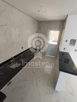 Imagem Casa com 5 Quartos à Venda, 150 m² em Sapiranga - Fortaleza Imagem Casa com 5 Quartos à Venda, 150 m² em Sapiranga - Fortaleza