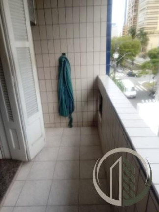Imagem Apartamento com 3 Quartos à Venda, 130 m² em Embaré - Santos