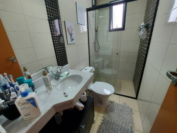 Imagem Apartamento com 2 Quartos à Venda, 73 m² em Guilhermina - Praia Grande
