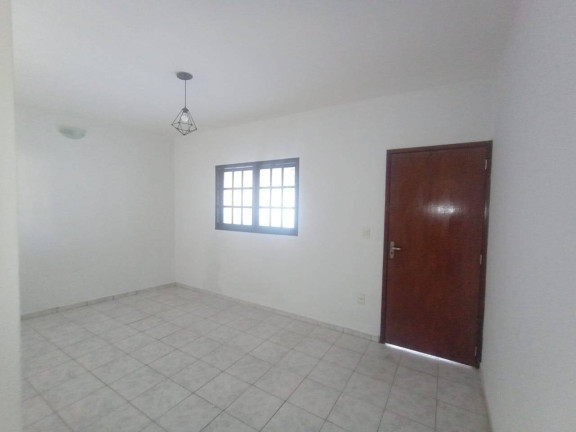 Imagem Casa com 2 Quartos à Venda, 80 m² em Itatiba