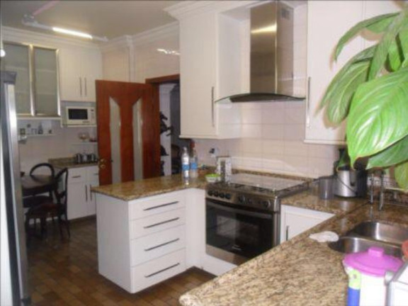 Imagem Imóvel com 3 Quartos à Venda, 180 m² em Santa Cecília - São Paulo