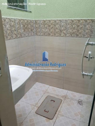 Imagem Casa com 1 Quarto à Venda, 36 m² em Laranjal - São Gonçalo Imagem Casa com 1 Quarto à Venda, 36 m² em Laranjal - São Gonçalo