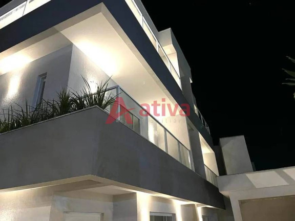 Imagem Casa com 4 Quartos à Venda, 212 m² em Vargem Pequena - Rio De Janeiro