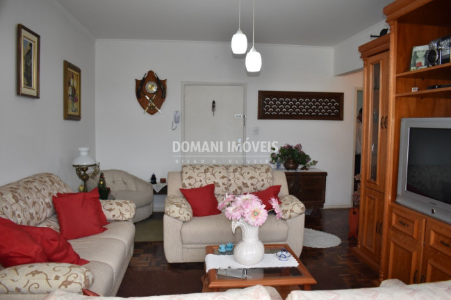 Imagem Imóvel com 2 Quartos à Venda, 93 m² em Região De Capivari - Campos Do Jordão Imagem Imóvel com 2 Quartos à Venda, 93 m² em Região De Capivari - Campos Do Jordão