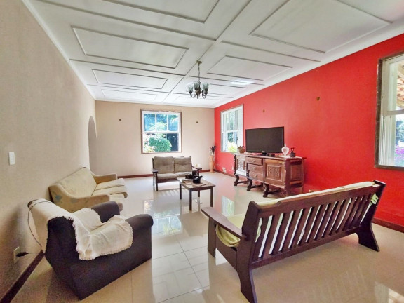 Imagem Imóvel com 4 Quartos à Venda, 194.840 m² em Ponte Nova - Teresópolis
