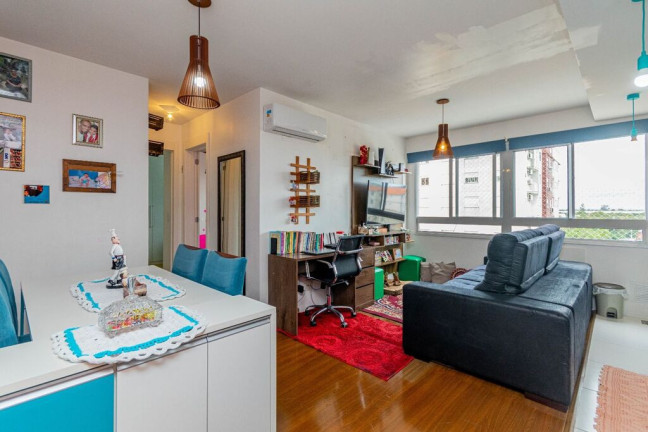 Imagem Apartamento com 2 Quartos à Venda, 51 m² em Fátima - Canoas