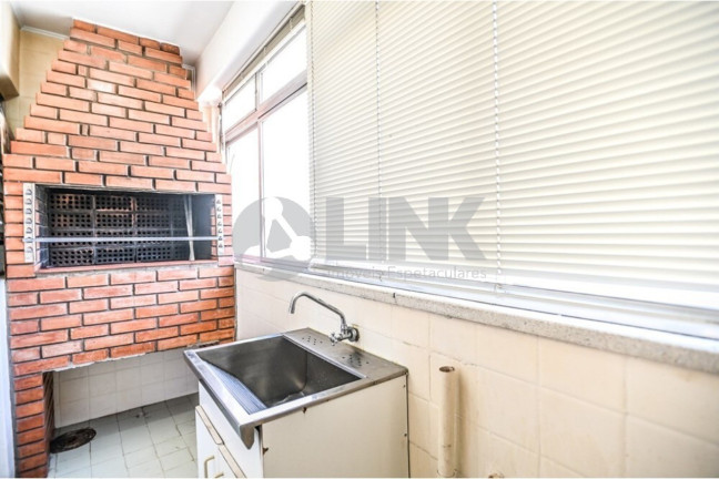 Imagem Apartamento com 2 Quartos à Venda, 70 m² em Mont Serrat - Porto Alegre