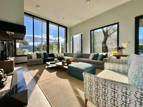 Imagem Casa com 4 Quartos à Venda, 219 m² em Atlantida Sul - Capao Da Canoa Imagem Casa com 4 Quartos à Venda, 219 m² em Atlantida Sul - Capao Da Canoa