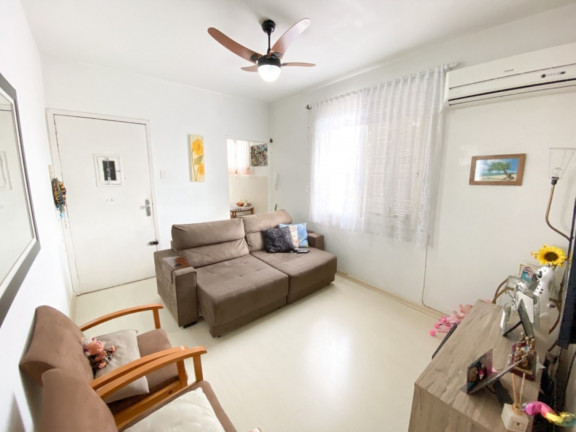Imagem Imóvel com 2 Quartos à Venda, 55 m² em Passo Da Areia - Porto Alegre