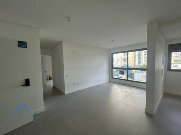 Apartamento com 2 Quartos à Venda, 84 m² em Estreito - Florianópolis
