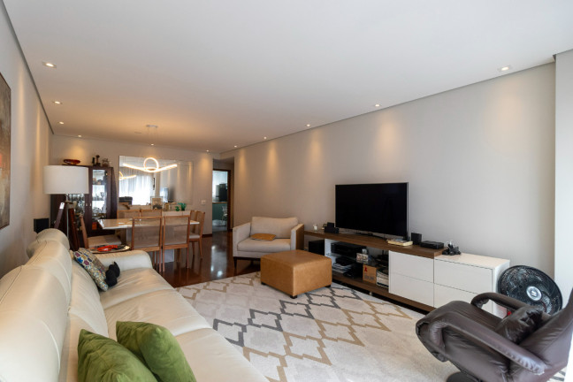 Imagem Apartamento com 3 Quartos à Venda, 180 m² em Brooklin - São Paulo Imagem Apartamento com 3 Quartos à Venda, 180 m² em Brooklin - São Paulo