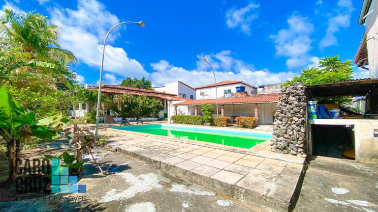 Imagem Casa com 3 Quartos à Venda, 374 m² em Centro - Lauro De Freitas