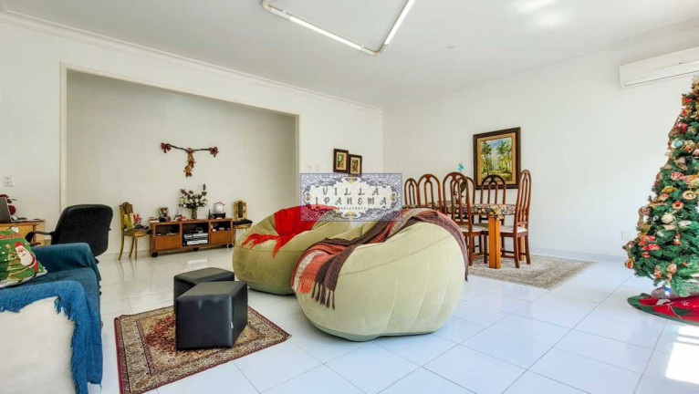 Imagem Apartamento com 4 Quartos à Venda, 192 m² em Copacabana - Rio De Janeiro Imagem Apartamento com 4 Quartos à Venda, 192 m² em Copacabana - Rio De Janeiro