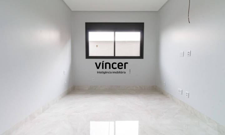 Imagem Casa com 3 Quartos à Venda, 234 m² em Jardins Nápoles - Senador Canedo