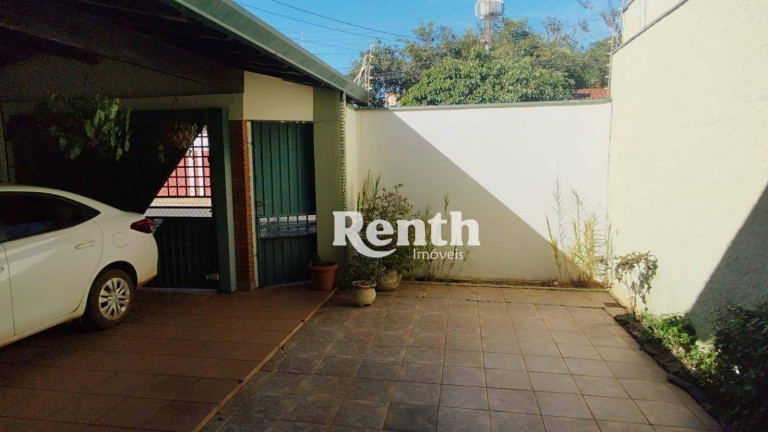 Imagem Casa com 3 Quartos à Venda, 250 m² em Parque Universitário - Rio Claro Imagem Casa com 3 Quartos à Venda, 250 m² em Parque Universitário - Rio Claro