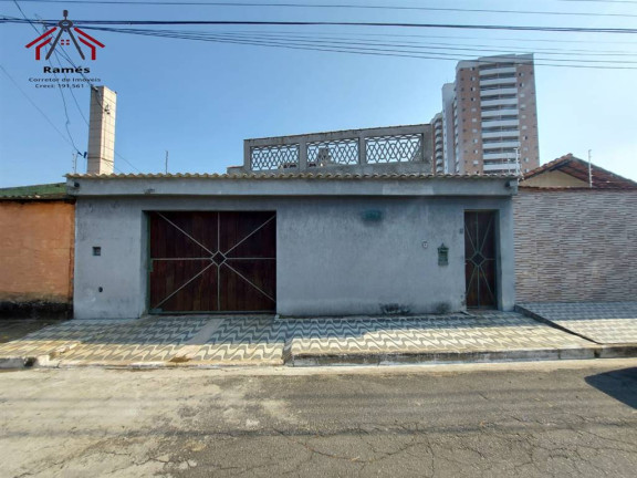 Casa com 3 Quartos à Venda, 184 m² em Guilhermina - Praia Grande