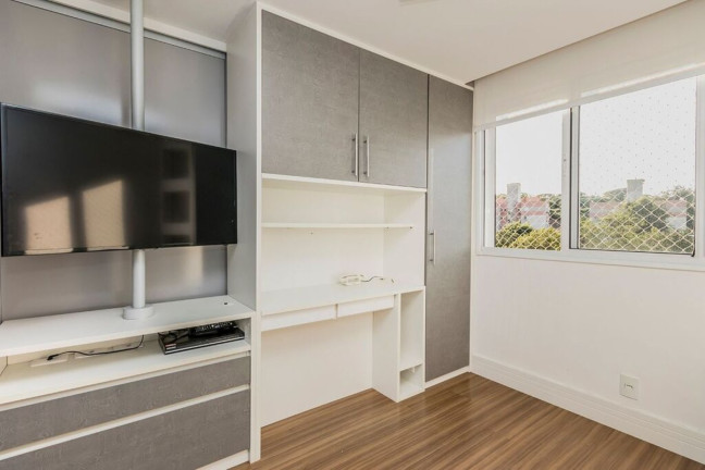 Imagem Imóvel com 3 Quartos à Venda, 76 m² em Jardim Carvalho - Porto Alegre Imagem Imóvel com 3 Quartos à Venda, 76 m² em Jardim Carvalho - Porto Alegre