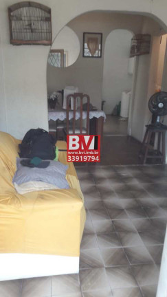 Imagem Casa com 2 Quartos à Venda, 75 m² em Ramos - Rio De Janeiro Imagem Casa com 2 Quartos à Venda, 75 m² em Ramos - Rio De Janeiro