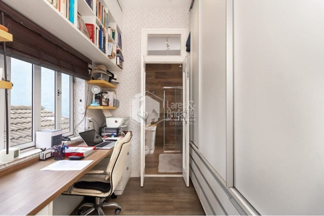 Imagem Casa com 4 Quartos à Venda, 300 m² em Moema - São Paulo Imagem Casa com 4 Quartos à Venda, 300 m² em Moema - São Paulo
