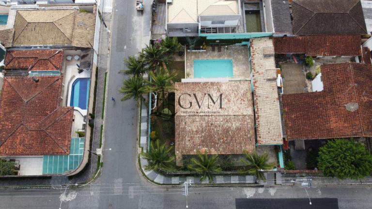 Imagem Casa com 3 Quartos à Venda, 400 m² em Canto Do Forte - Praia Grande Imagem Casa com 3 Quartos à Venda, 400 m² em Canto Do Forte - Praia Grande