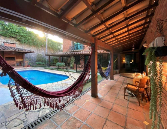 Imagem Casa de Condomínio com 3 Quartos à Venda, 703 m² em Chácara São João - Carapicuíba