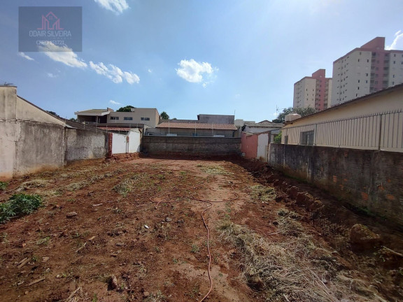 Imagem Terreno à Venda, 325 m² em Vila Santa Maria - Americana