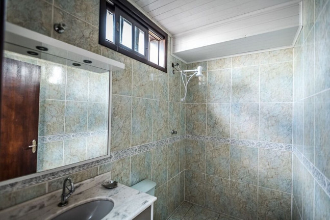 Imagem Imóvel com 4 Quartos à Venda,  em Sarandi - Porto Alegre