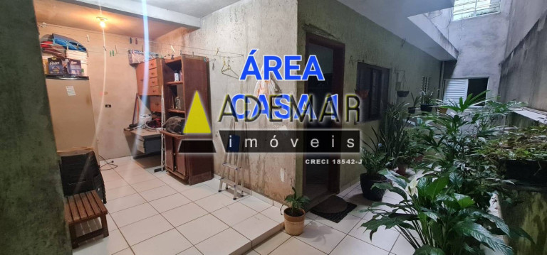 Imagem Casa à Venda, em Jardim Das Laranjeiras (zona Sul) - São Paulo Imagem Casa à Venda, em Jardim Das Laranjeiras (zona Sul) - São Paulo