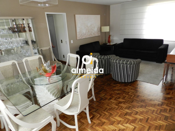 Cobertura com 4 Quartos à Venda, 190 m² em Centro - Santa Maria