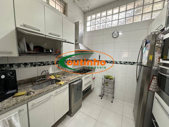 Imagem Casa com 4 Quartos à Venda, 150 m² em Andaraí - Rio De Janeiro Imagem Casa com 4 Quartos à Venda, 150 m² em Andaraí - Rio De Janeiro
